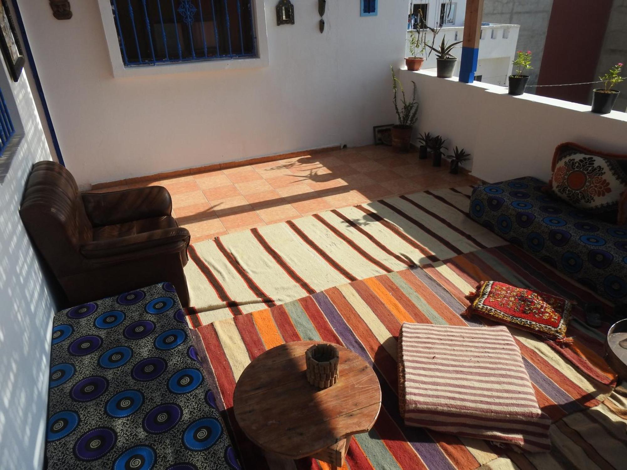 Imsouane Surf Slab Hostel Buitenkant foto